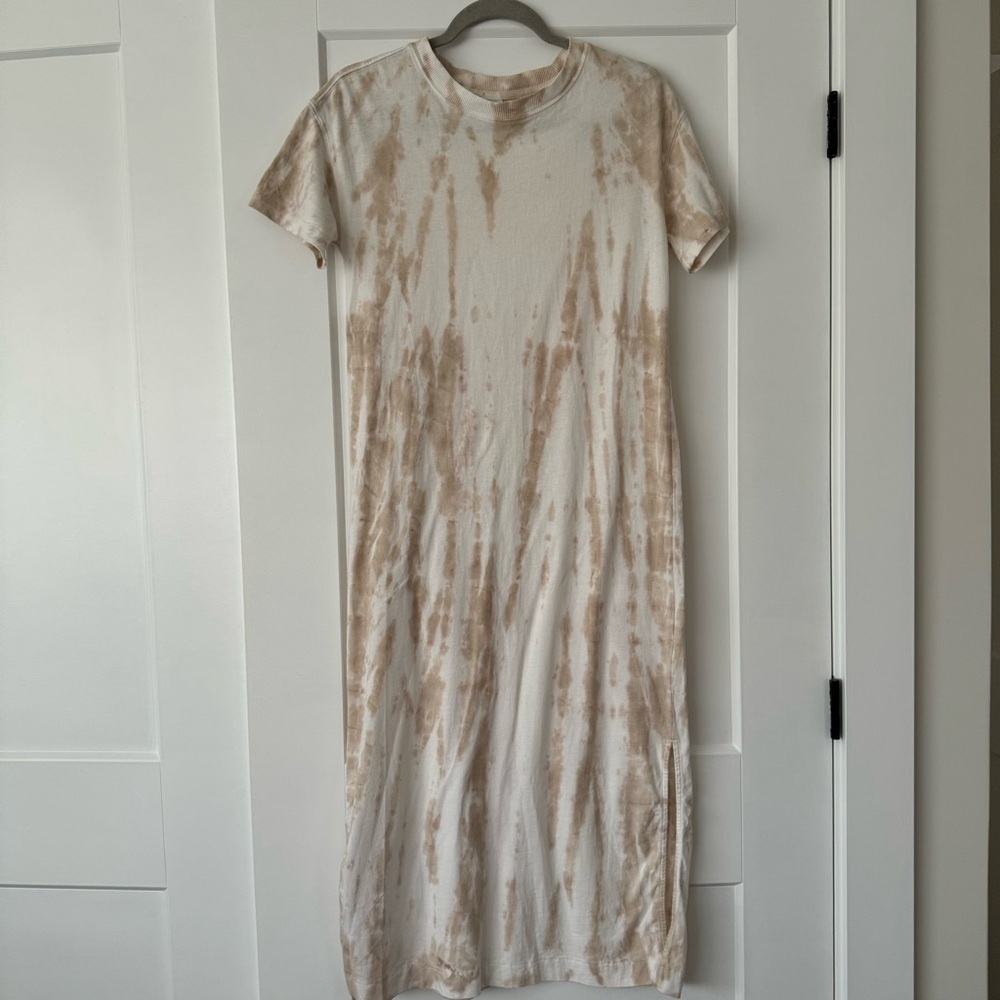 Old Navy tie dye dress
